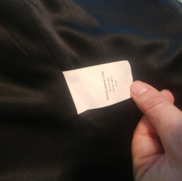 Armani blazer size 8 in EUC - Picture 4 of 6